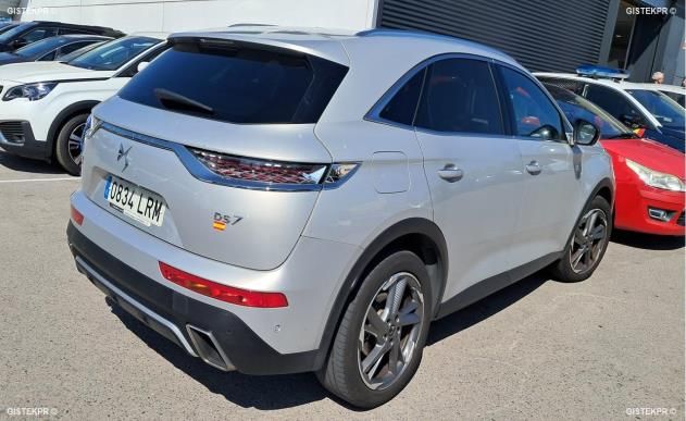DS Automobiles DS7 Crossback 1.6 E-Tense Hybrid 4x4 Rivoli — zdjęcie 5