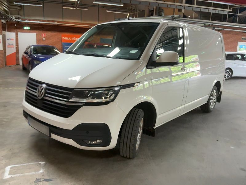 Volkswagen T6 Transporter 2.0 TDI Kasten 4Motion — zdjęcie 1