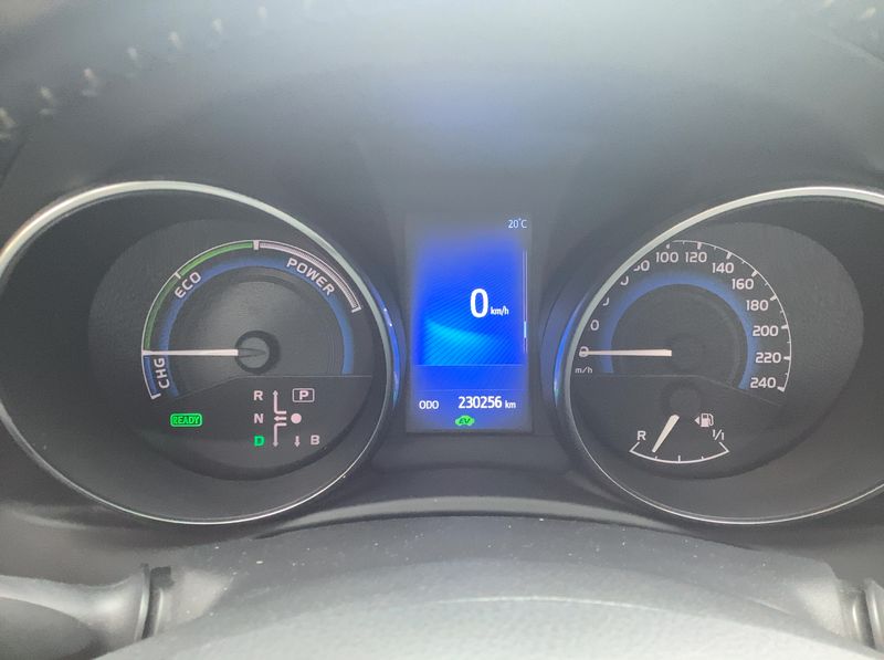 Toyota Auris Touring Sports 1.8 Hybrid Comfort — zdjęcie 13