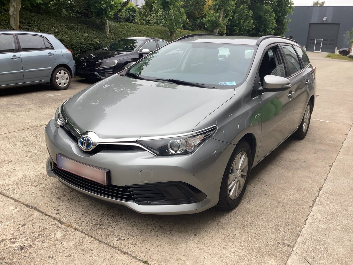 Toyota Auris 2016