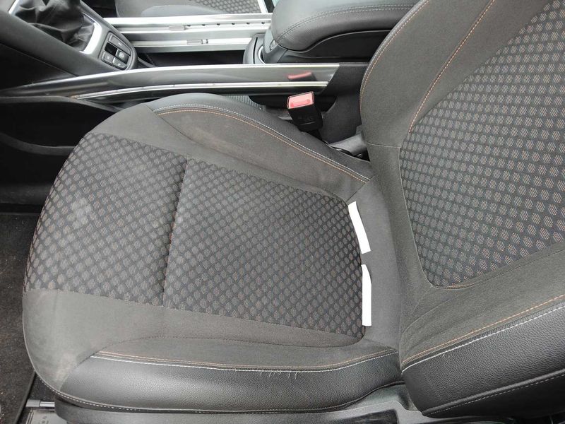 Opel Zafira Tourer 1.6 CDTI DPF Business Innovation Start/Stop 2017 – снимка 26