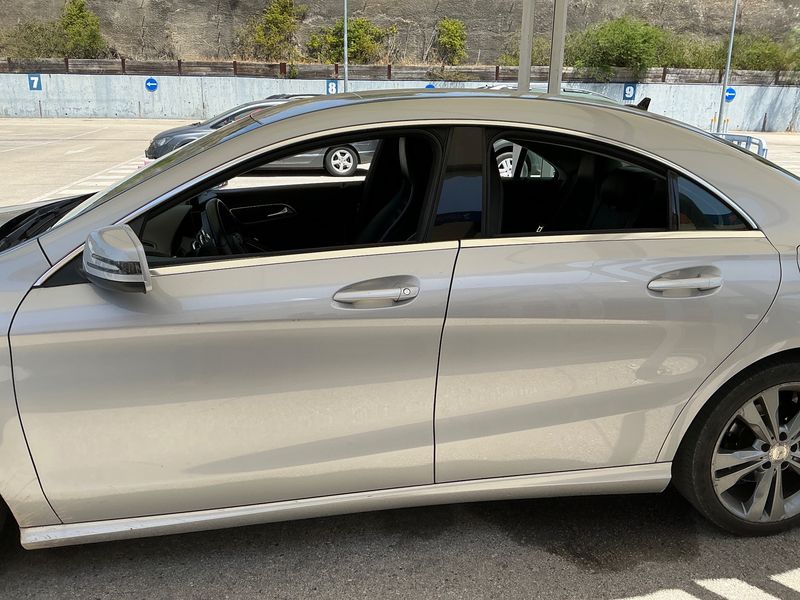 Mercedes-Benz CLA-Klasse CLA 200 d Urban — zdjęcie 4