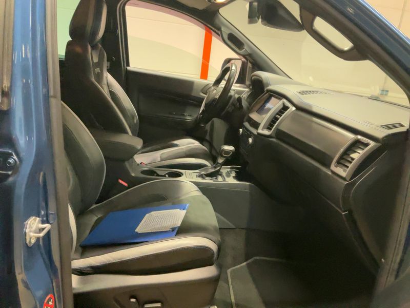 Ford Ranger 2.0 TDCi Doppelkabine 4x4 Raptor — zdjęcie 11