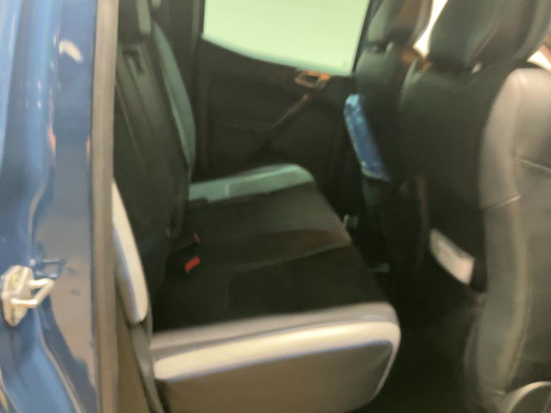 Ford Ranger 2.0 TDCi Doppelkabine 4x4 Raptor — zdjęcie 14