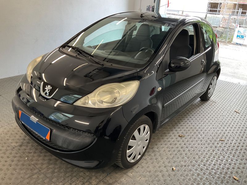 Peugeot 107 1.0 Filou