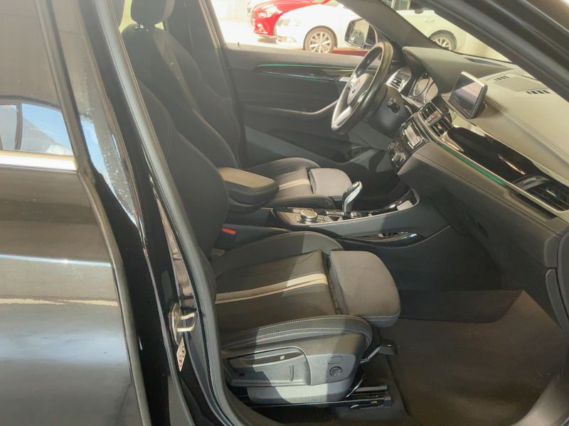 BMW X2 sDrive 20i — zdjęcie 11