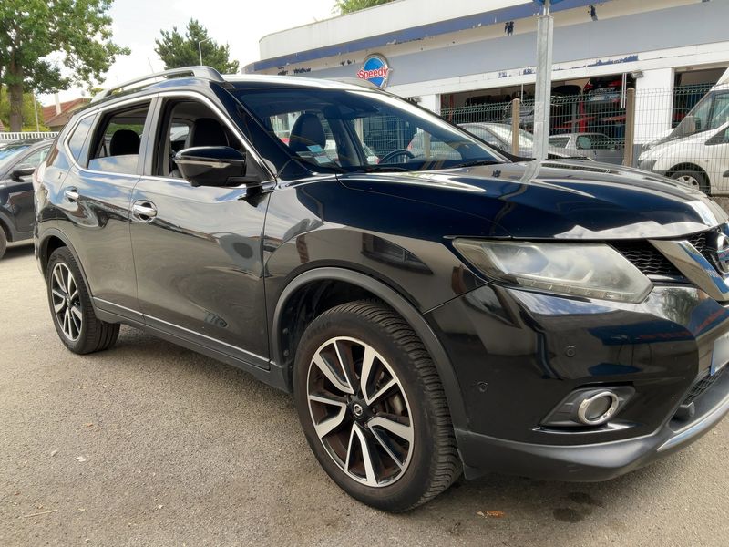 Nissan X-Trail 1.6 dCi Tekna — zdjęcie 8