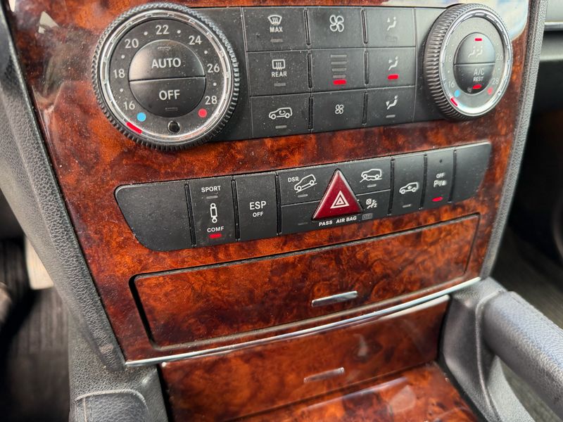 Mercedes-Benz M-Klasse ML 320 CDI — zdjęcie 22