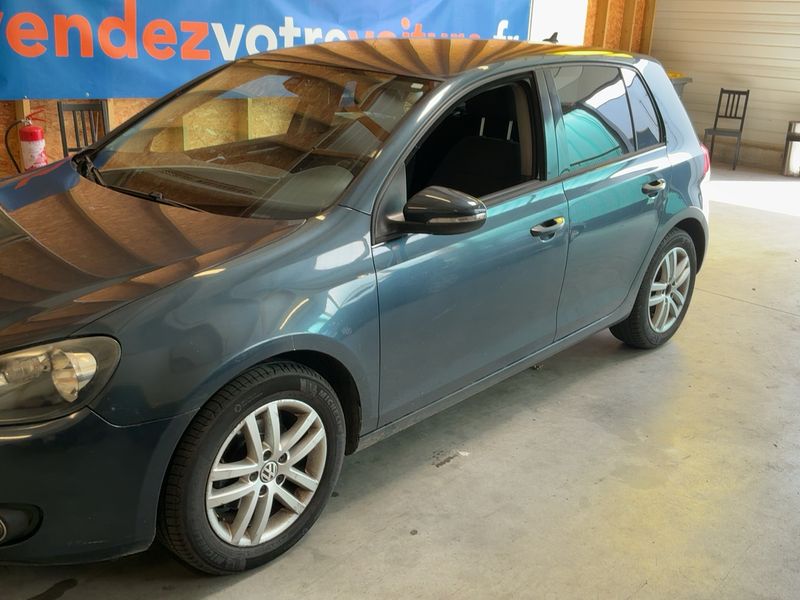 Volkswagen Golf VI 1.6 TDI Comfortline BlueMotion Tech — zdjęcie 2