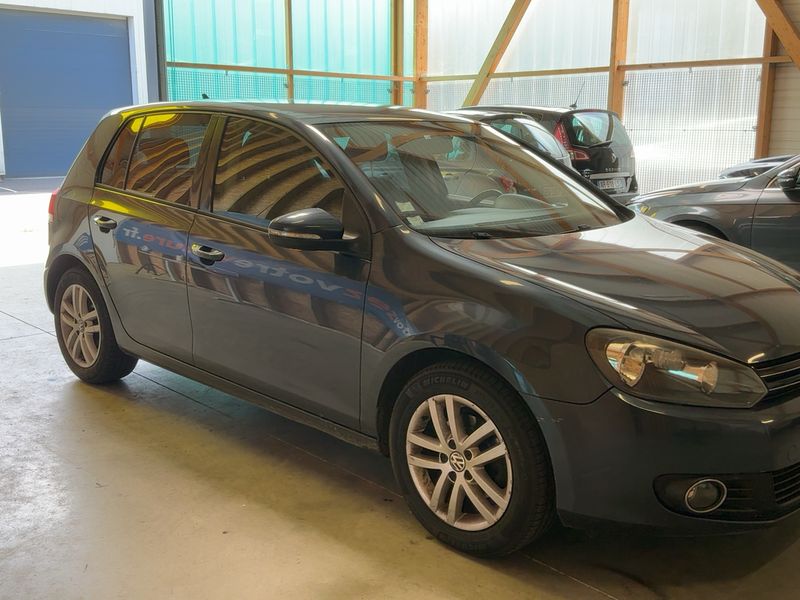 Volkswagen Golf VI 1.6 TDI Comfortline BlueMotion Tech — zdjęcie 8