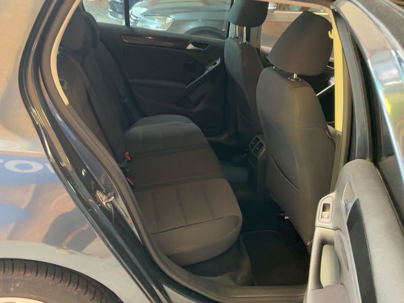 Volkswagen Golf VI 1.6 TDI Comfortline BlueMotion Tech — zdjęcie 14