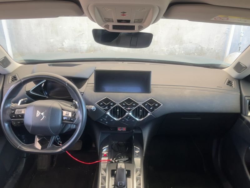 DS Automobiles DS3 Crossback 1.2 PureTech So Chic — zdjęcie 12