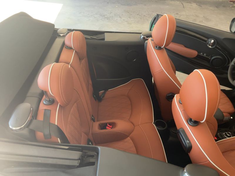 MINI Cabrio Cooper Classic Trim — zdjęcie 14