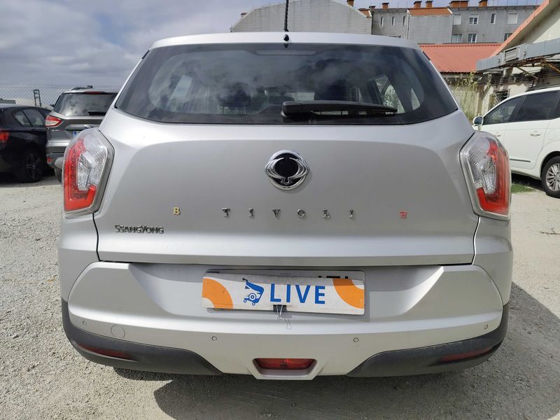 Ssangyong Tivoli 1.6 Line 4x2 — zdjęcie 4