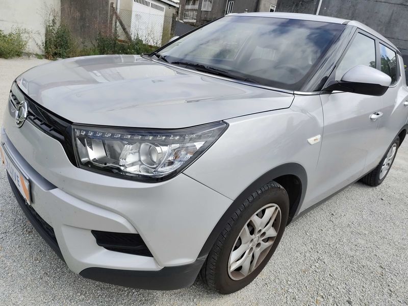 Ssangyong Tivoli 1.6 Line 4x2 — zdjęcie 2