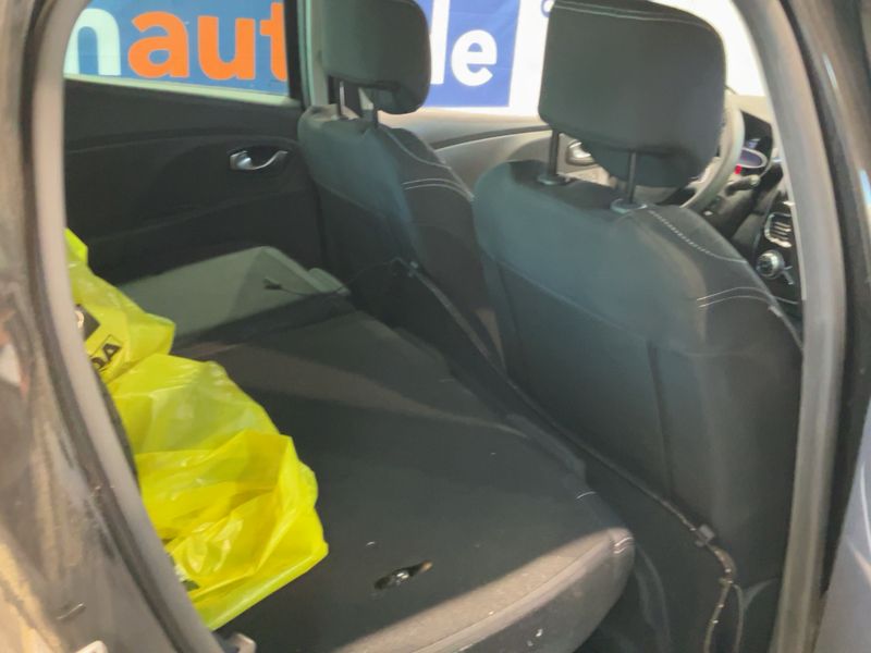 Renault Clio 0.9 Energy Limited 2018 – снимка 20