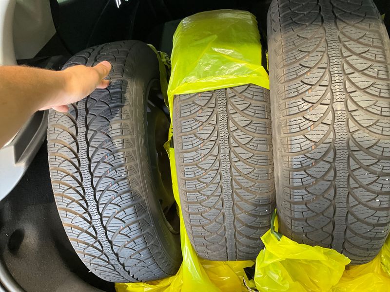 Renault Clio 0.9 Energy Limited 2018 – снимка 15