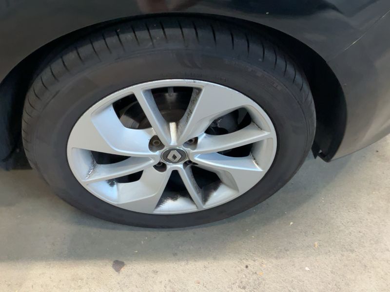 Renault Clio 0.9 Energy Limited 2018 – снимка 11