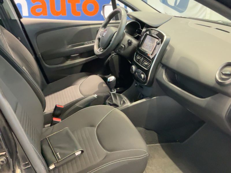 Renault Clio 0.9 Energy Limited 2018 – снимка 17