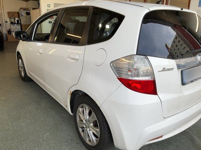 Honda Jazz 1.3 Hybrid Elegance — zdjęcie 3
