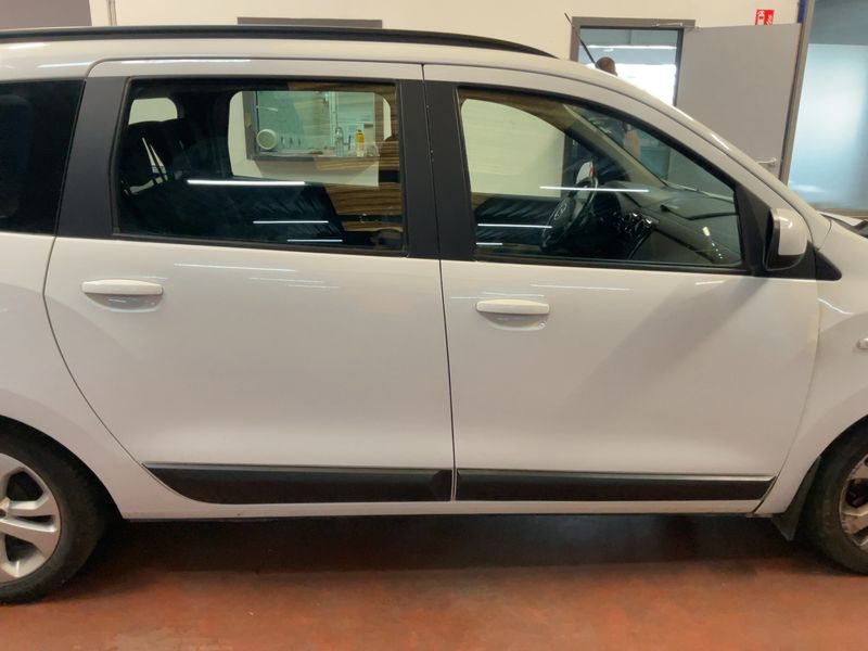 Dacia Lodgy 1.5 dCi Diesel Laureate 2016 – снимка 10