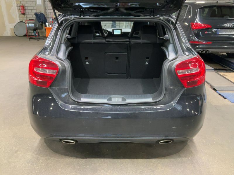 Mercedes-Benz A-Klasse A 180 BlueEfficiency Urban — zdjęcie 10