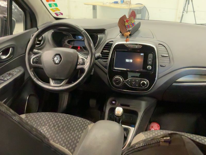 Renault Captur 1.5 dCi Intens 2018 – снимка 17