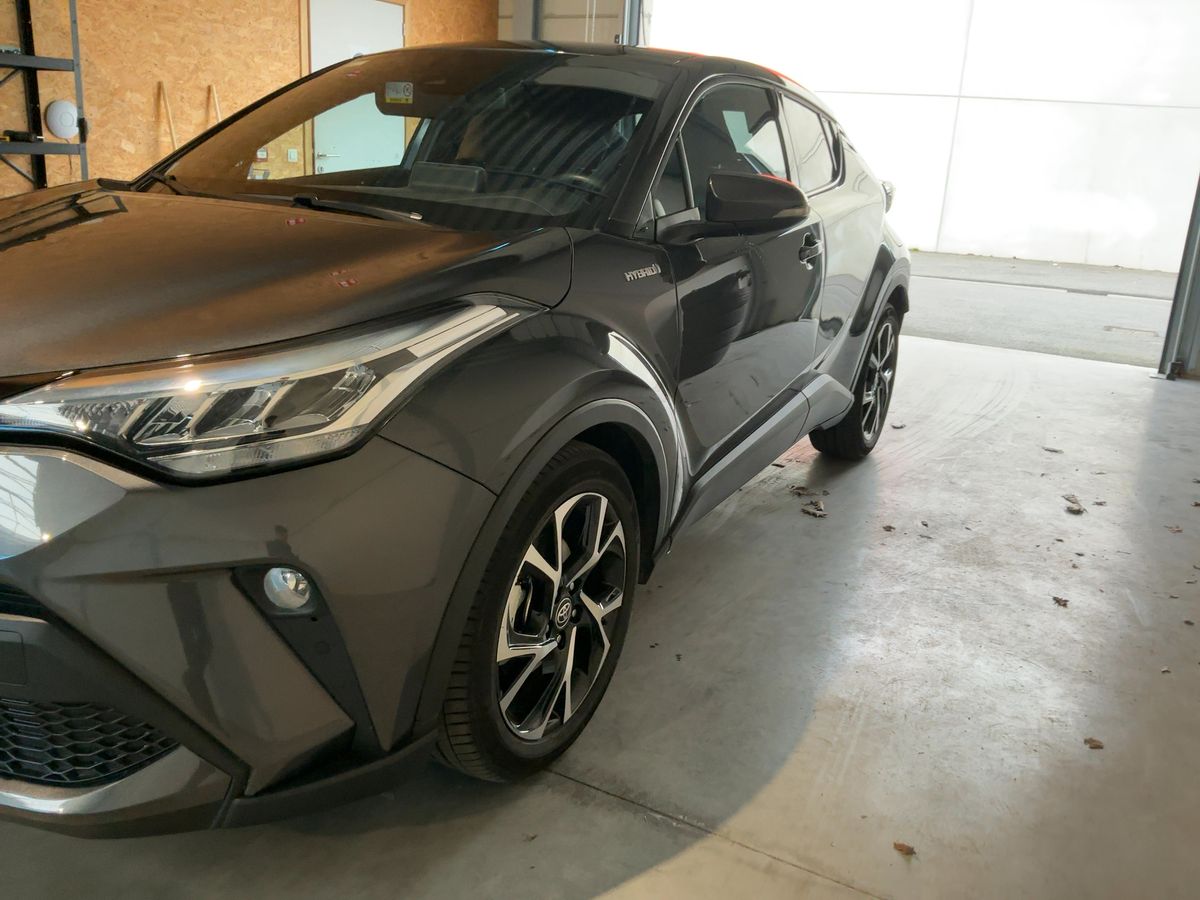 Toyota C-HR d'occasion