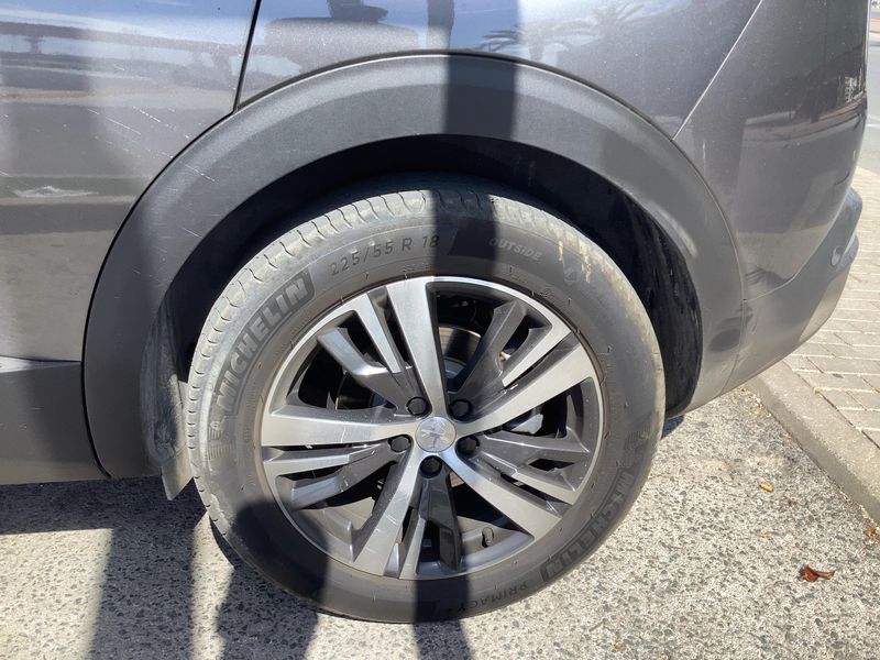 Peugeot 3008 1.2 PureTech Allure Pack 2022 – снимка 5