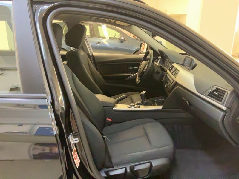 BMW 3er 318d 2015 – снимка 17