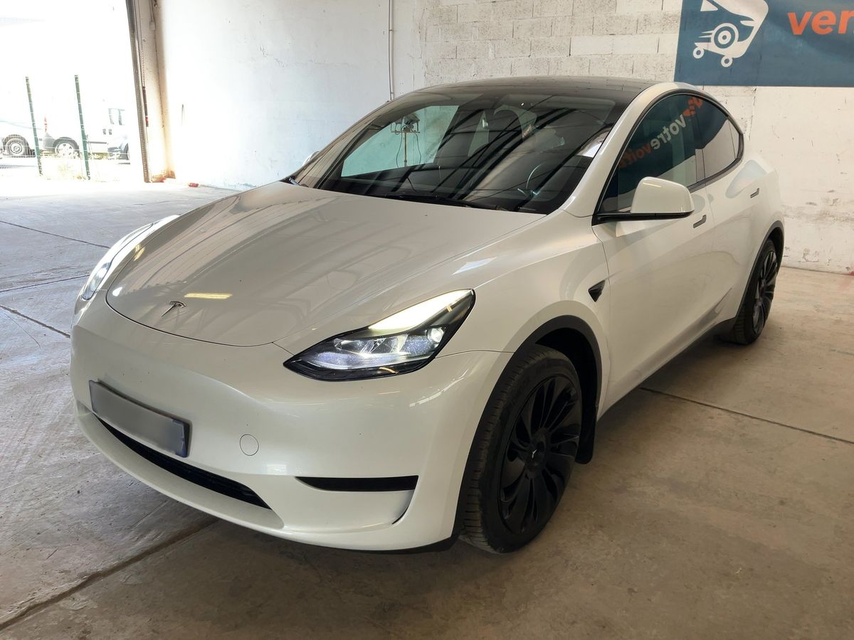 Tesla Model 2023