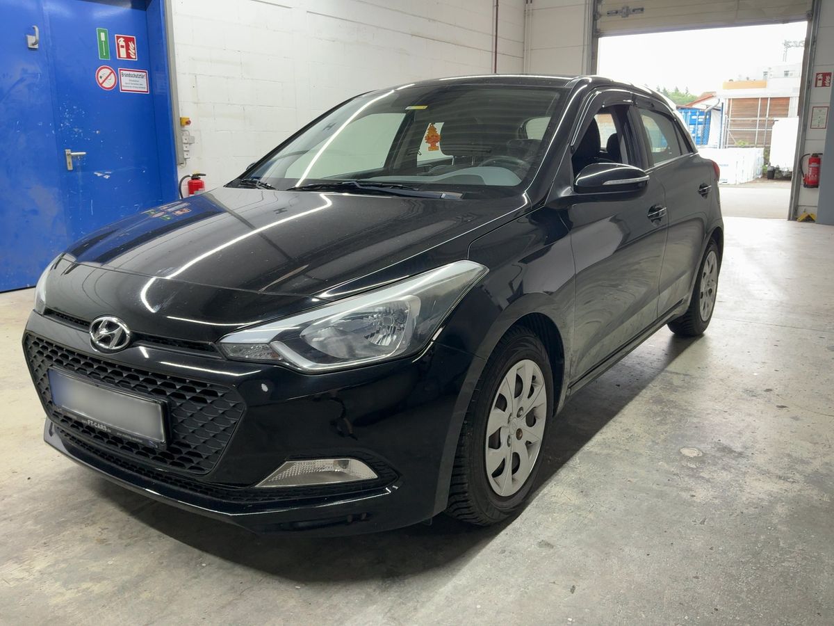Hyundai i20 2016 — photo 1