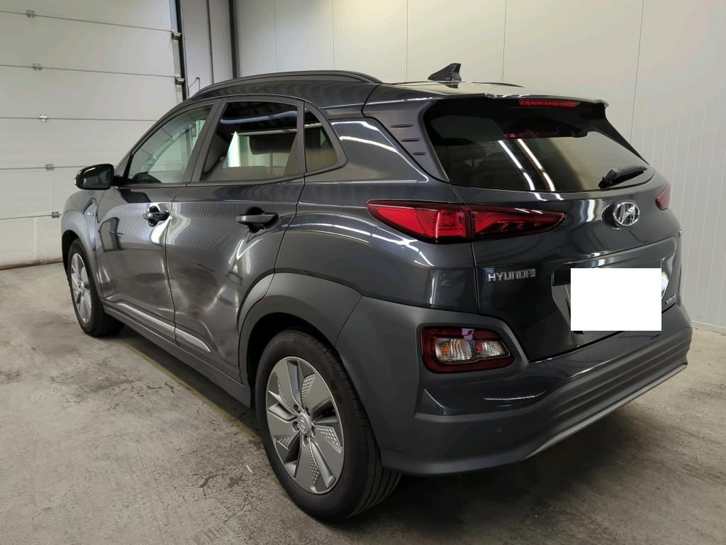 Hyundai Kona electric drive 150 kW Plus 2WD
