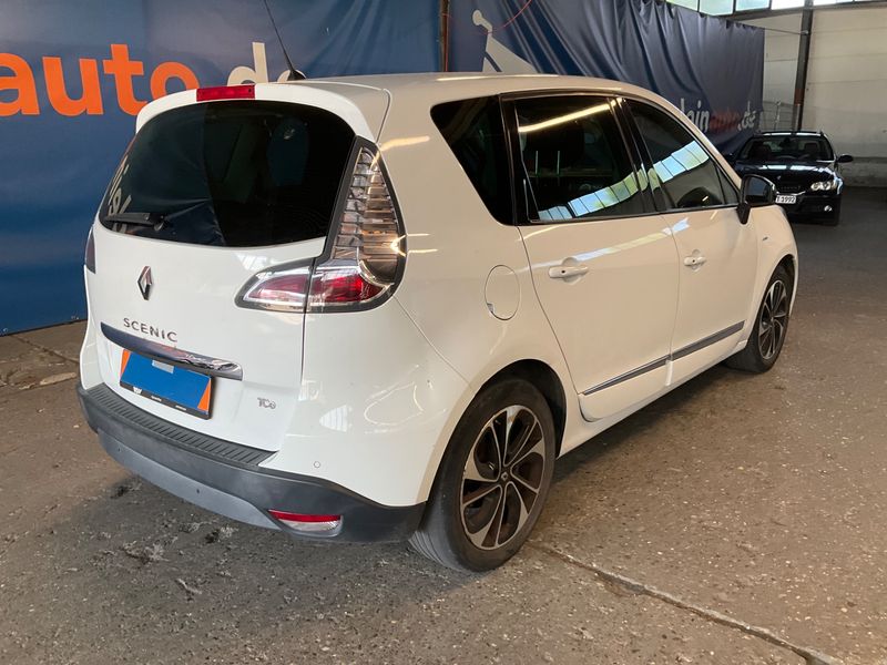 Renault Scenic 1.2 TCe Energy BOSE Edition — zdjęcie 2