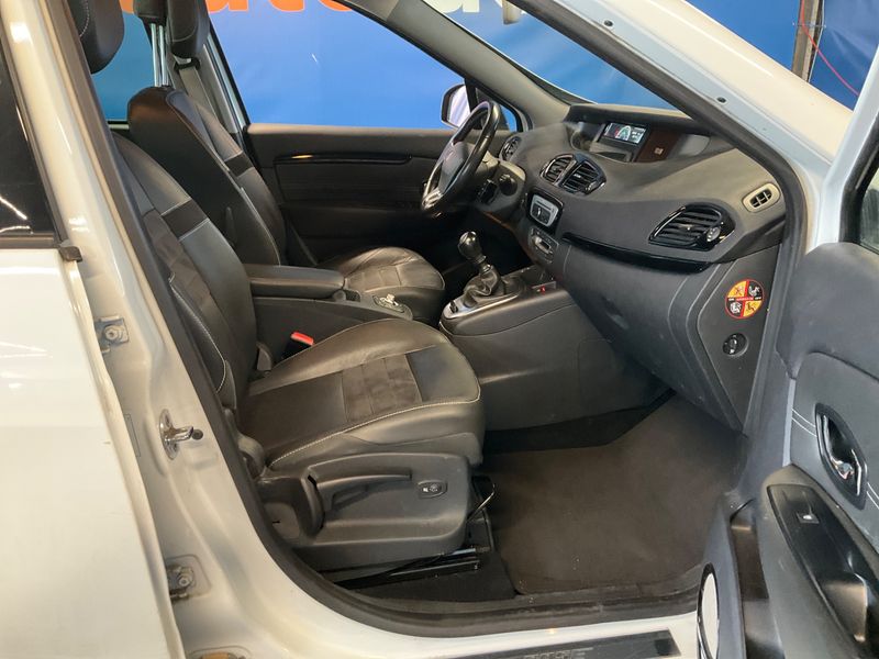 Renault Scenic 1.2 TCe Energy BOSE Edition — zdjęcie 3