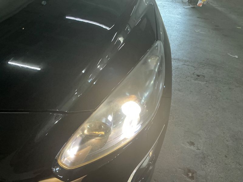 Peugeot 308 2.0 HDi Allure 2012 – снимка 32