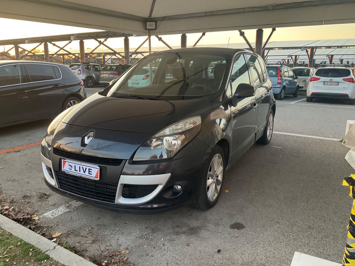 Renault Scenic 1.5 dCi Xmod Confort
