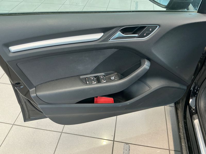 Audi A3 Sportback 1.6 TDI Ambition 2016 – снимка 26