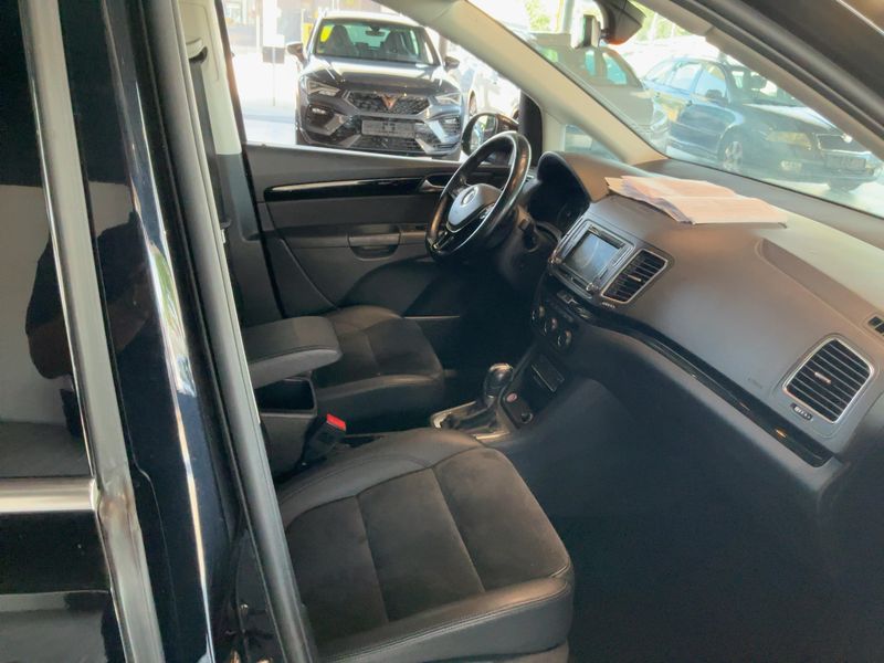 Volkswagen Sharan 2.0 TDI Highline BlueMotion Tech 2017 – снимка 17