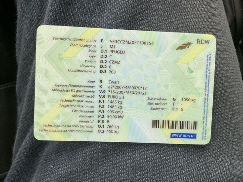 Peugeot 208 1.0 VTi Access — zdjęcie 5