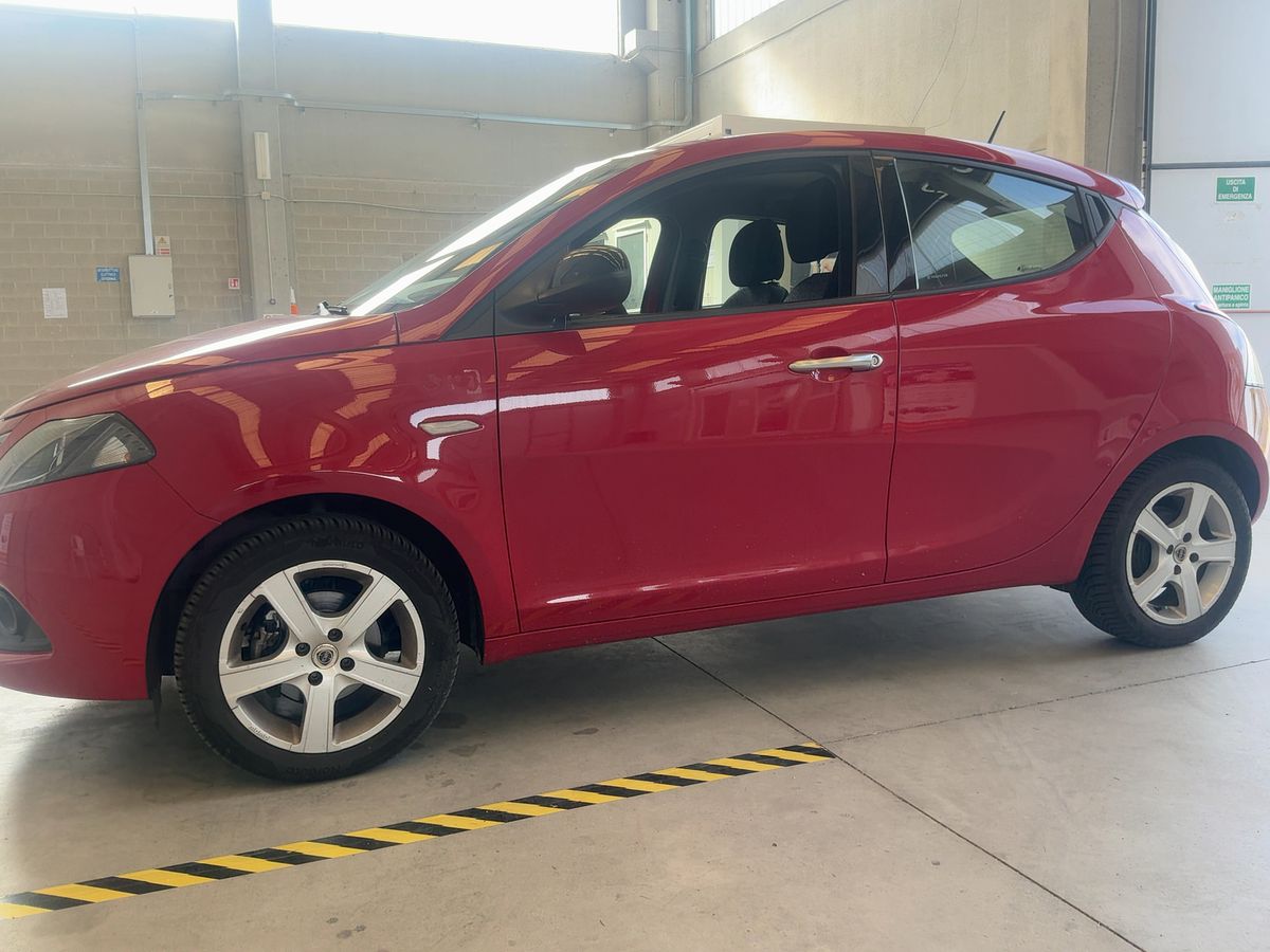 Lancia Ypsilon d'occasion