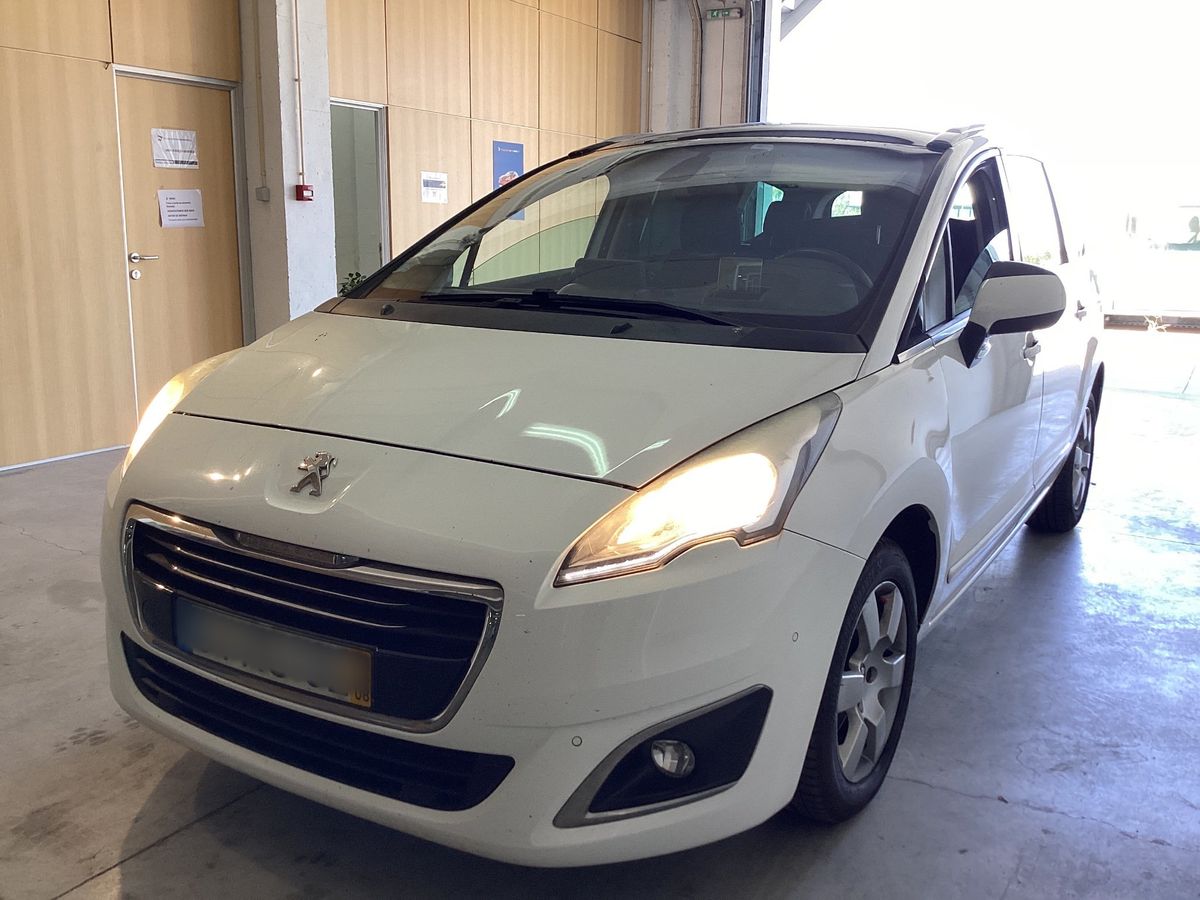 Peugeot 5008 2016