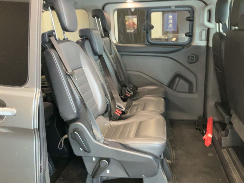 Ford Tourneo Custom 2.0 TDCi 320 L1 Titanium — zdjęcie 14