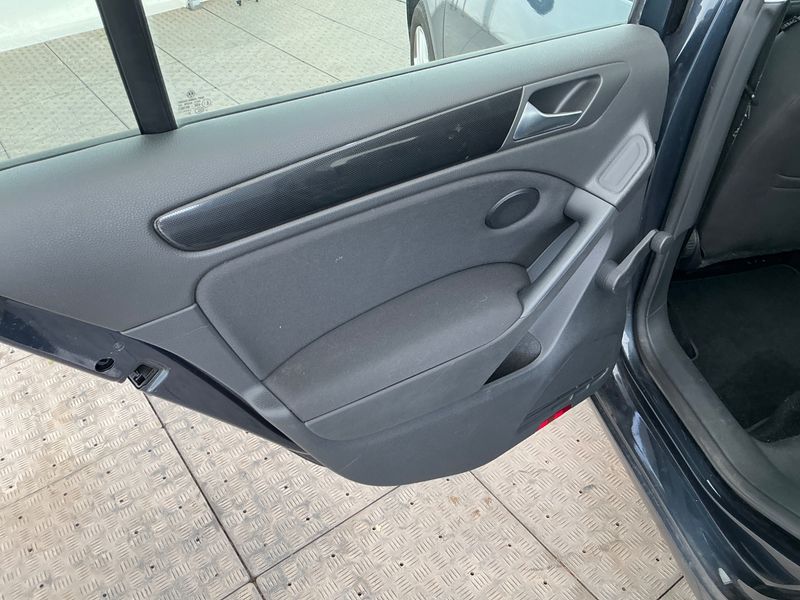 Volkswagen Golf VI 1.4 TSI Comfortline 2009 – снимка 28