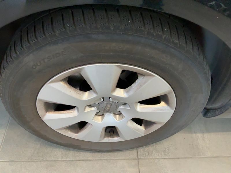 Audi A6 2.8 V6 FSI quattro 2012 – снимка 9