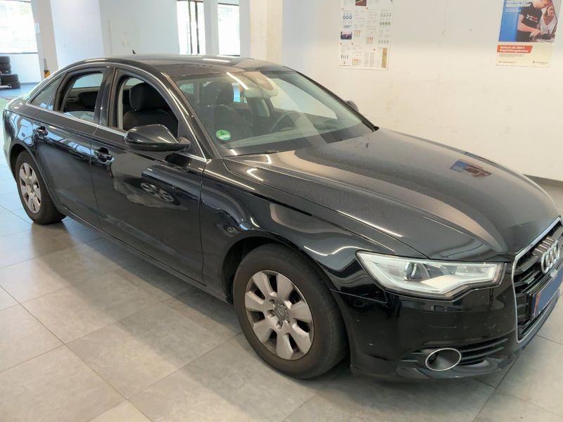 Audi A6 2.8 V6 FSI quattro 2012 – снимка 12