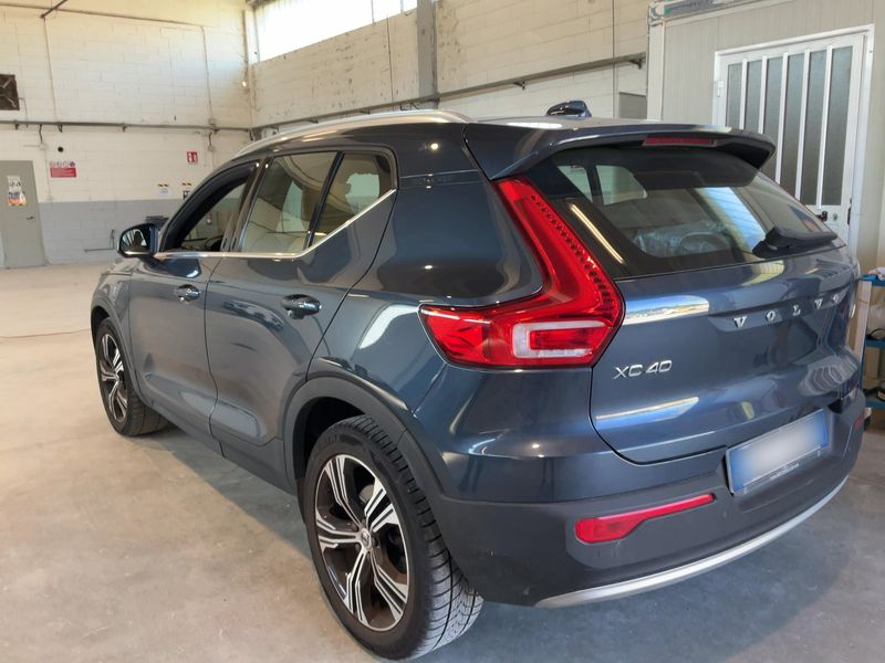 Volvo XC40 1.5 T5 Plug-in Hybrid Inscription 2WD — zdjęcie 3