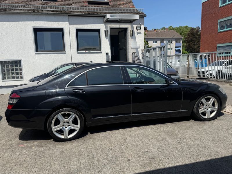 Mercedes-Benz S-Klasse S 350 L — zdjęcie 16