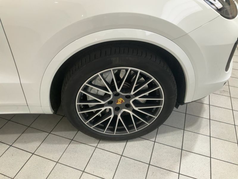 Porsche Cayenne Turbo 2018 – снимка 11