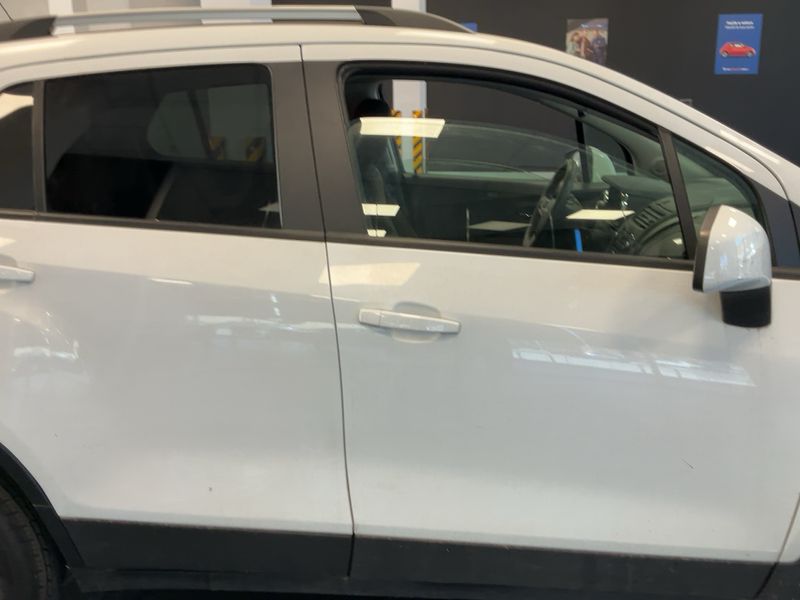 Chevrolet Trax 1.6 LS — zdjęcie 7